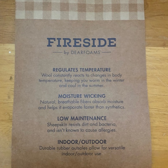 Women's Pink Shearling Slippers - Picture 5 of 10